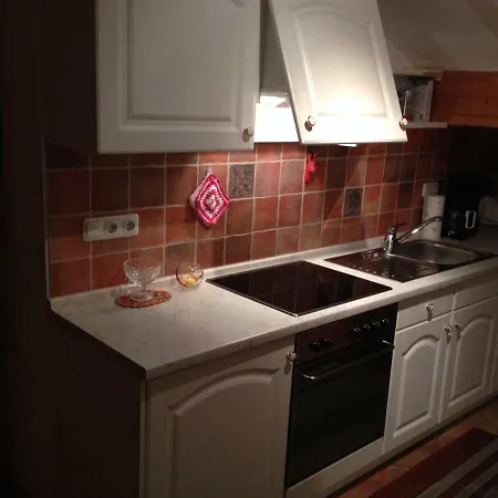 Gaestehaus Faerbinger Apartamento *