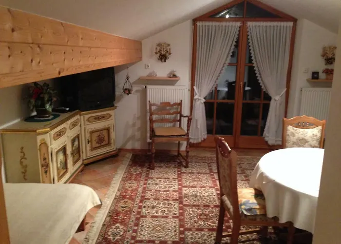 Gaestehaus Faerbinger דירה